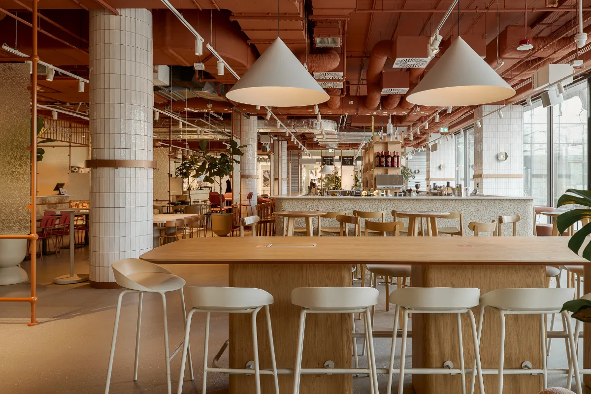 Bar Centralny — cocktail bar w PeDeT Renoma